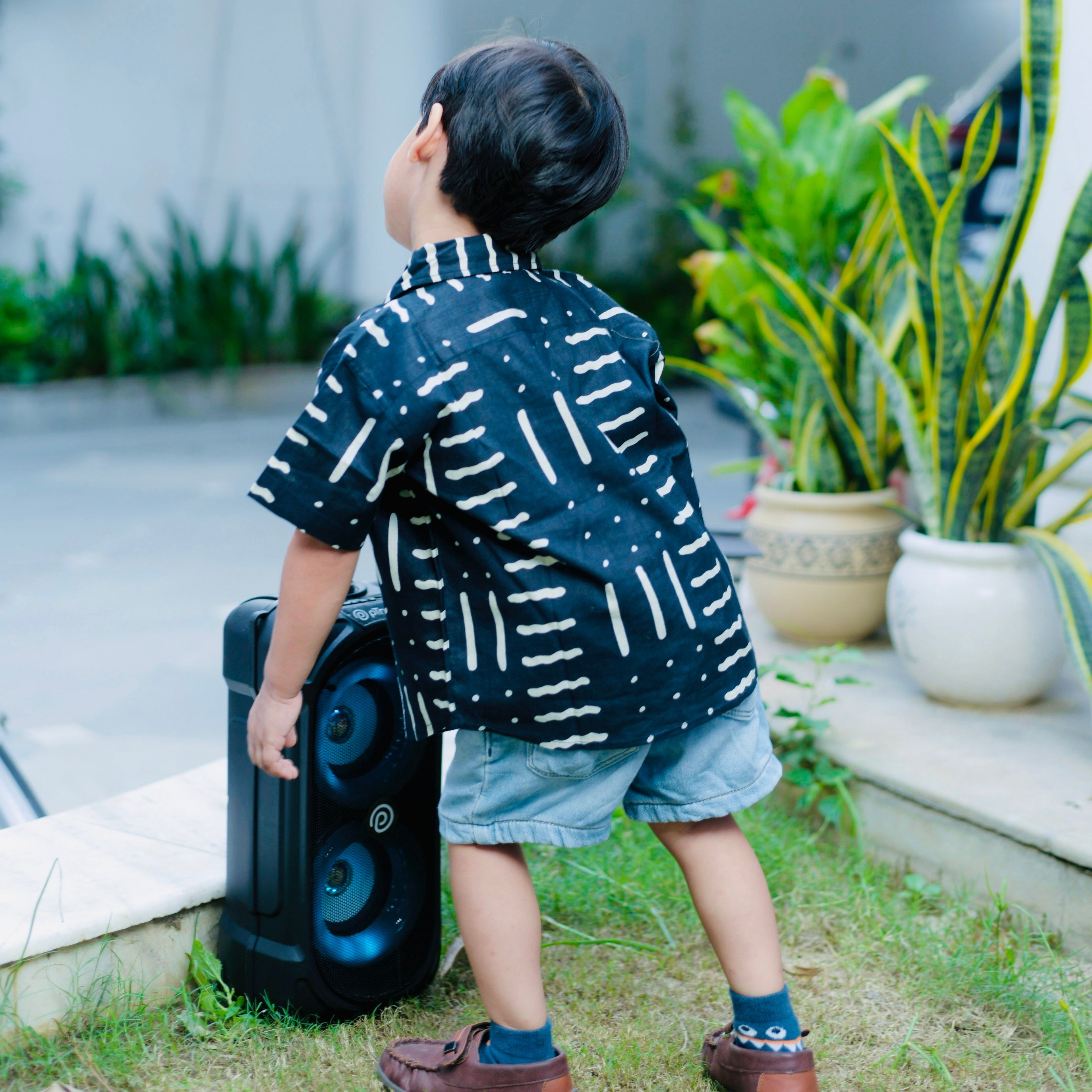 Cotton Kids Shirt Party Waves Black