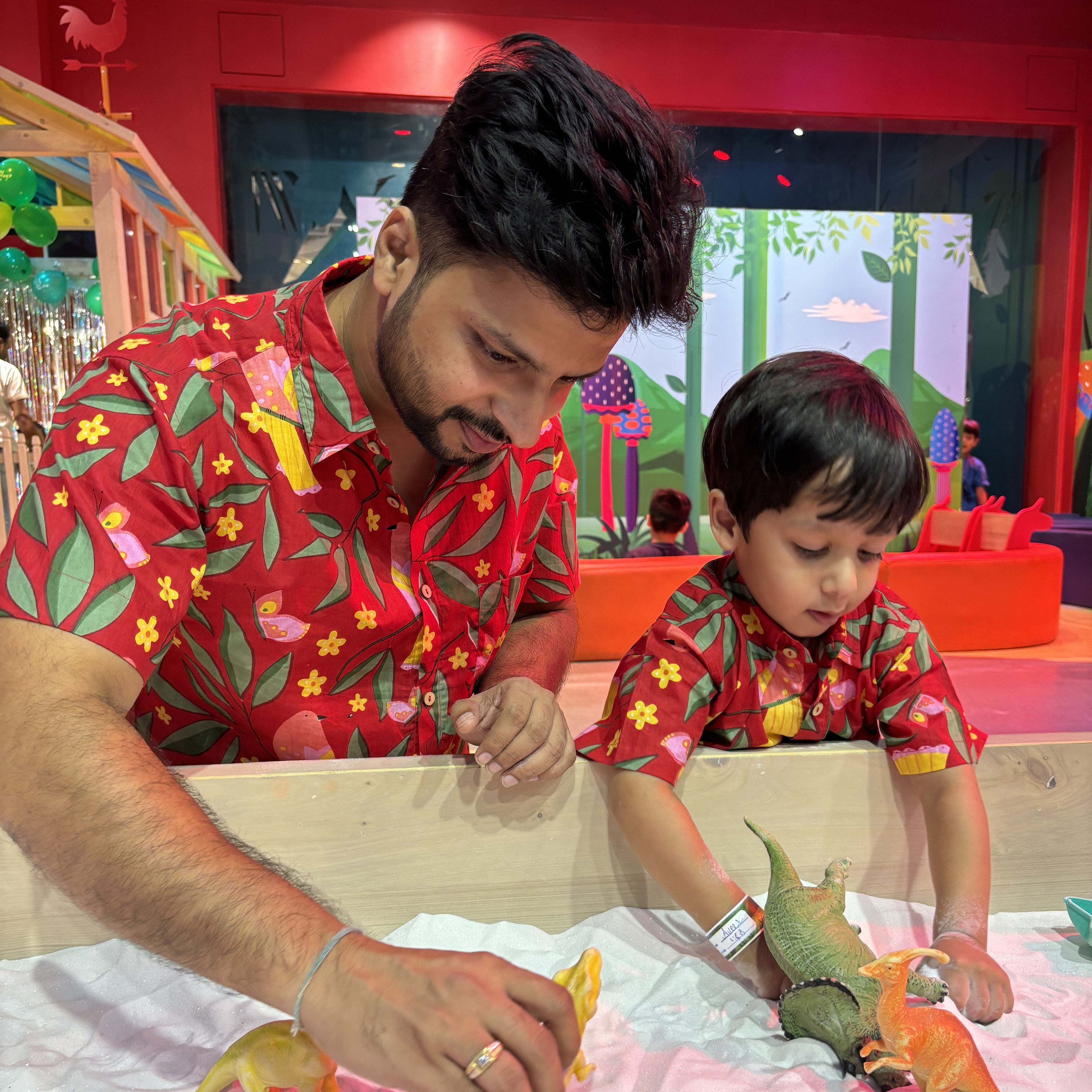 Holiday Matching Twinning Outfit for Father and Son |Red Birds| Pure Cotton